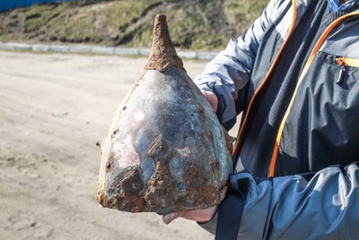 Уникальная находка: в Бобруйске откопали уникальный шлем 10-го века (фото)