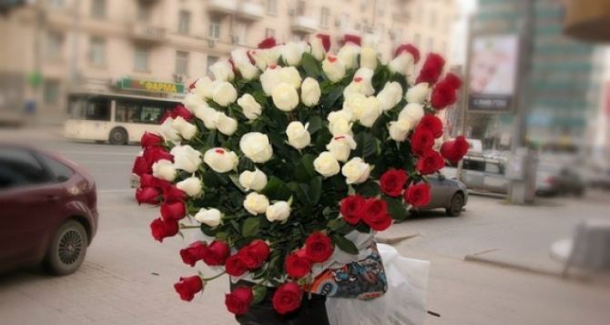 Доставка цветов в Днепр