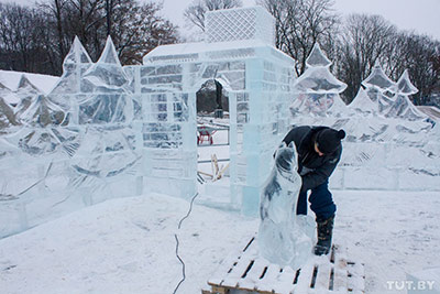 Внимание! Открытие ледяной резиденции Деда Мороза в Могилеве переносится