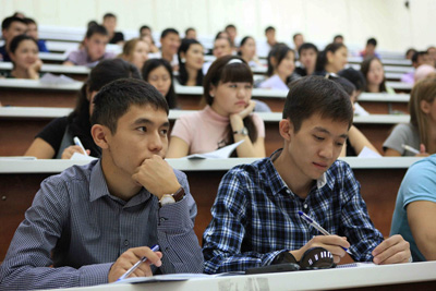 Студентов из Казахстана отзывают из Беларуси из-за коронавируса