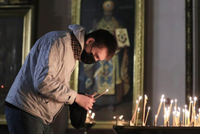 Священники Могилева призвали верующих усиленно соблюдать правила гигиены из-за коронавируса