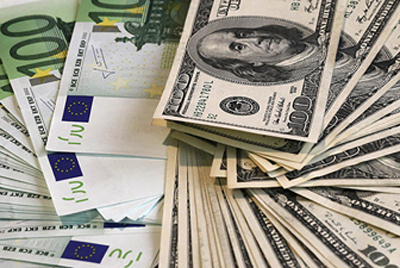 Доллар и евро опять дорожают
