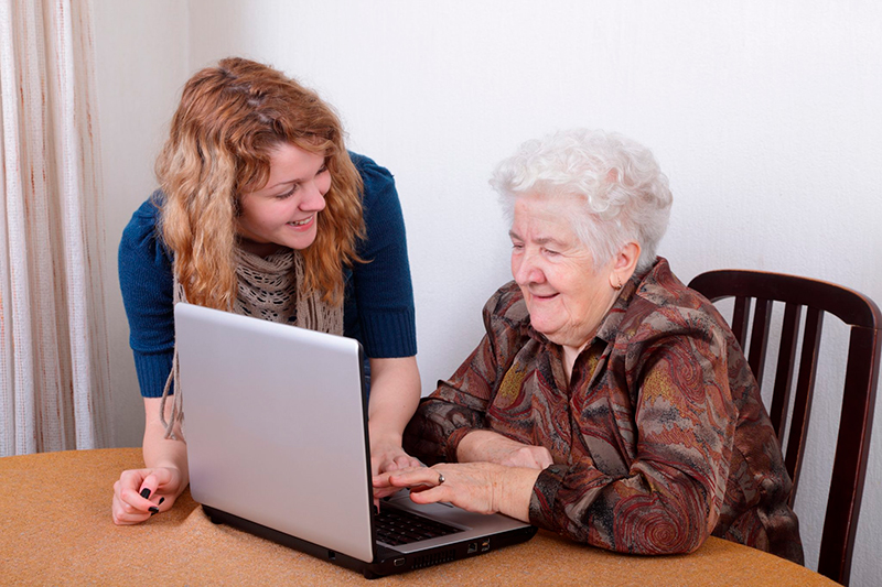 Онлайн - занятия для пожилых людей организовали в Могилеве