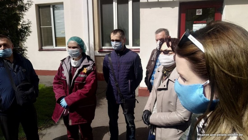 В Бобруйске медики скорой сорвали съемки сюжета БТ о надбавках