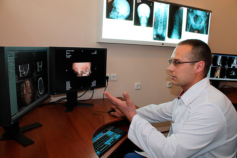 Алексей Бобков - врач-рентгенолог рассказал о работе Могилевской больницы №1 в период COVID-19