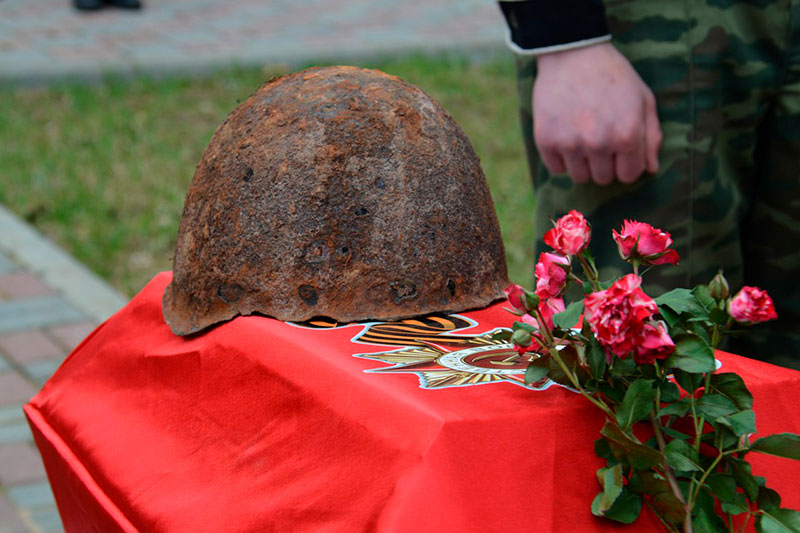 На Буйничском поле обнаружили останки 6 красноармейцев