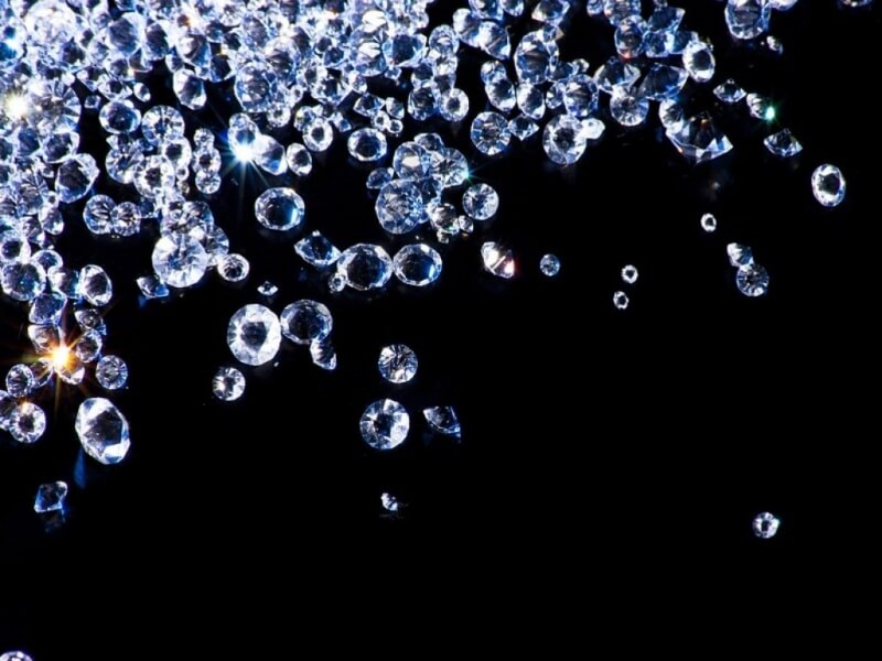Ученые нашли место, где идут дожди из алмазов