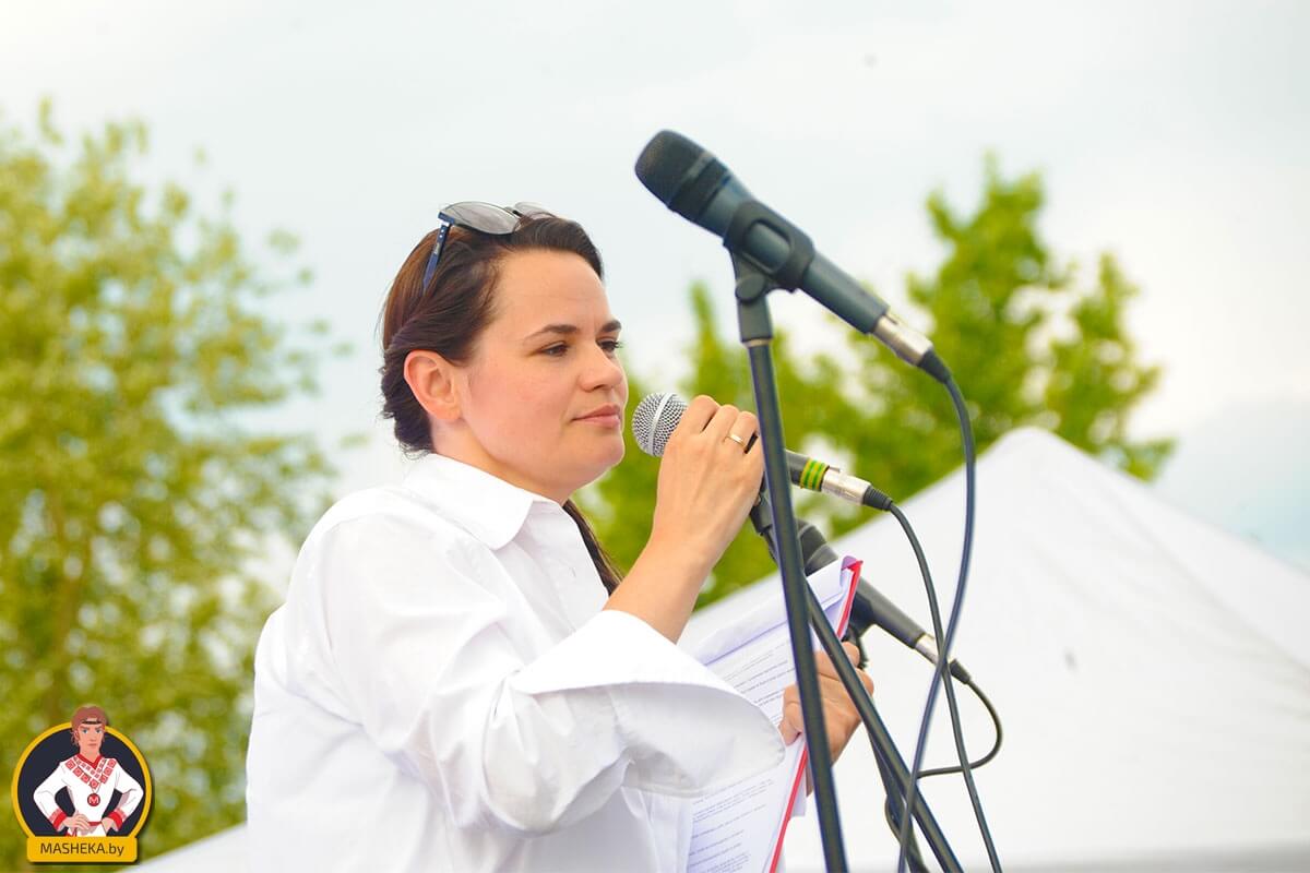 Светлана Тихановская вызвала на дебаты Александра Лукашенко в формате один на один. ВИДЕО