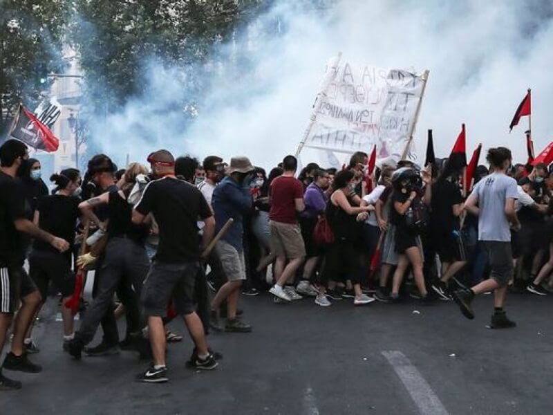 Протесты против протестов. Что происходит в Греции?