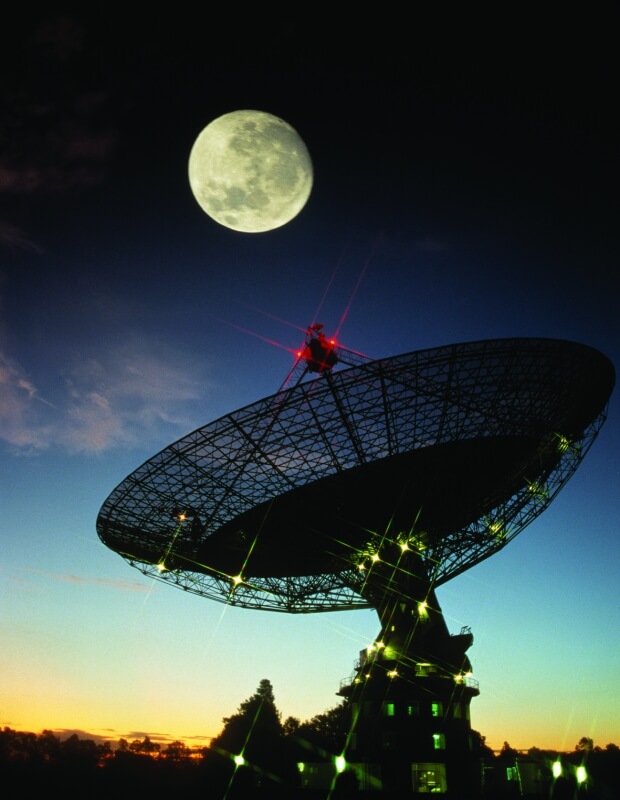 Астрономы зафиксировали странные радиосигналы