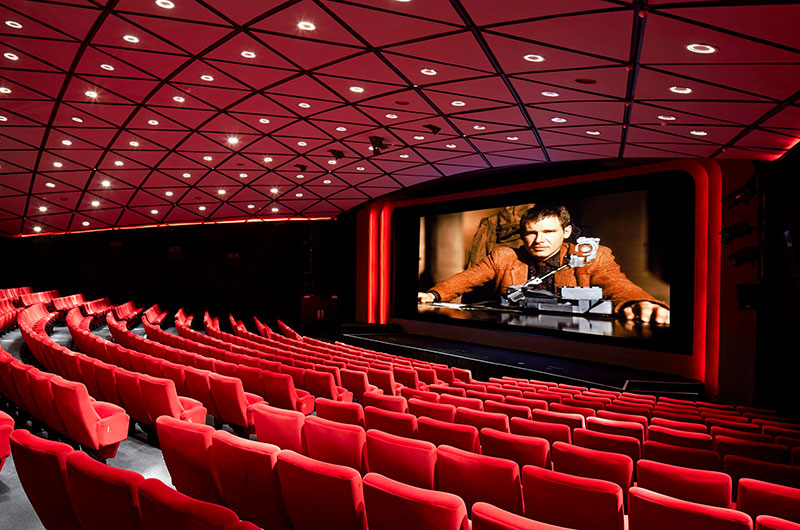 Кинотеатр "Starlight" в Могилеве возобновляет показы фильмов