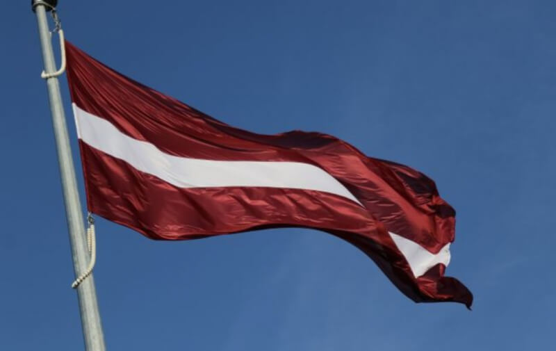 Латвия изменила правила въезда для иностранцев: что следует знать