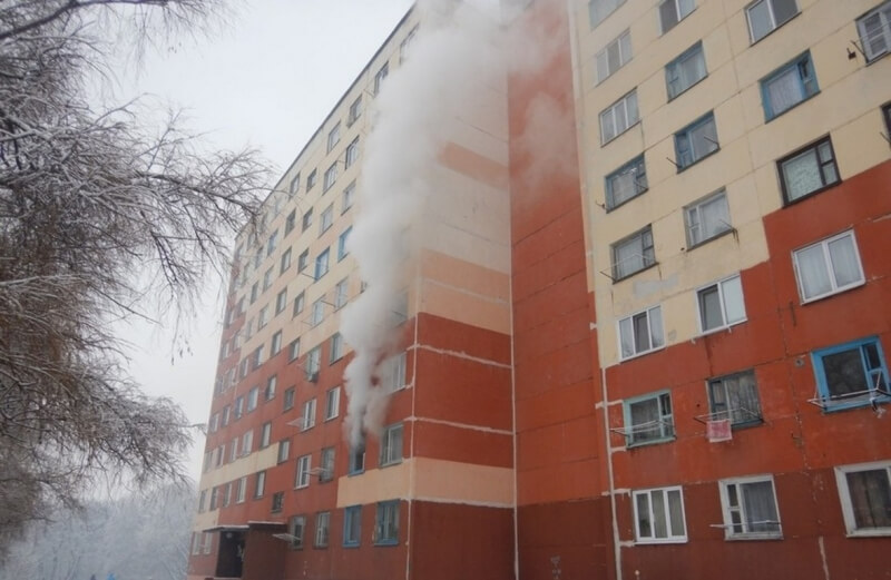 В Могилеве из-за пожара в общежитии эвакуировали 29 человек (Видео)