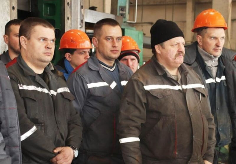 Председатель Могилевского облисполкома Леонид Заяц посетил ОАО «Белорусский цементный завод» (Видео)