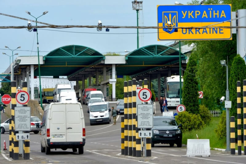 Для въезда в Украину требуется обязательный ПЦР тест для въезда