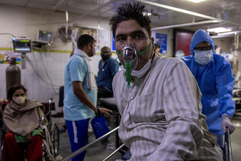 Индия столкнулась с четвертой волной коронавируса. Ситуация критическая