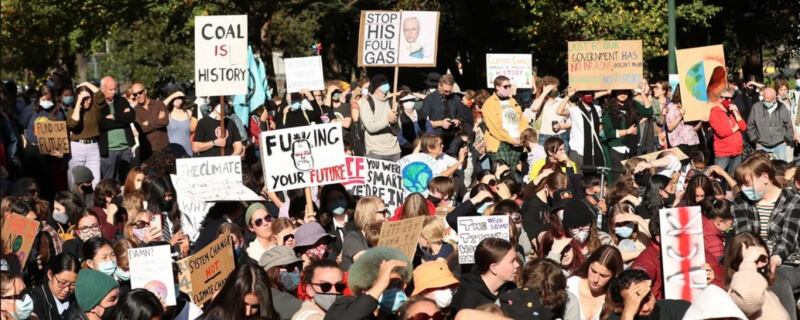 Климатический протест с участием школьников прошел в Австралии