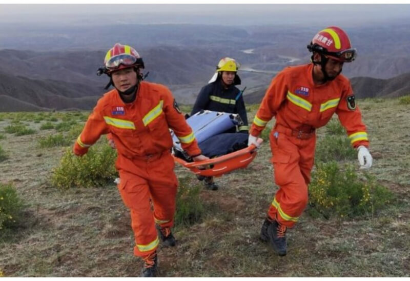 В Китае во время забега в горах погибли десятки бегунов