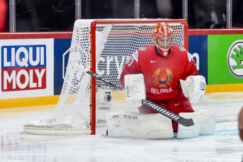 Сборная Беларуси по хоккею потерпела разгромное поражение от Швейцарии — 0:6 на чемпионате мира в  Латвии