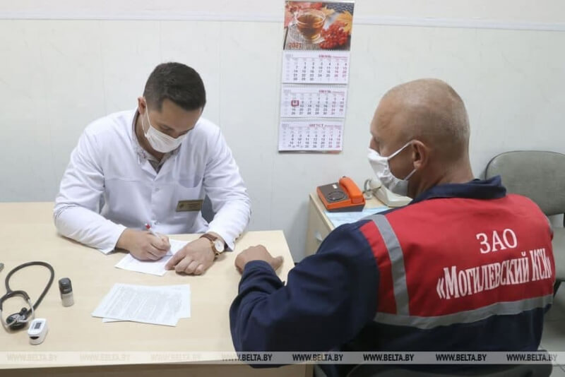 В Могилевской области работают 198 выездных прививочных бригад