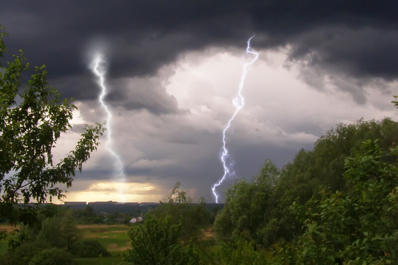 В Беларуси объявлено штормовое предупреждение с желтым уровнем опасности