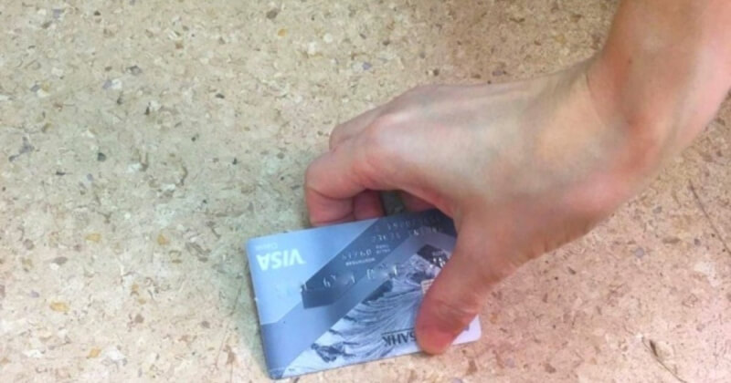 В Могилеве подросток нашел карту и тратил деньги на все свои нужды