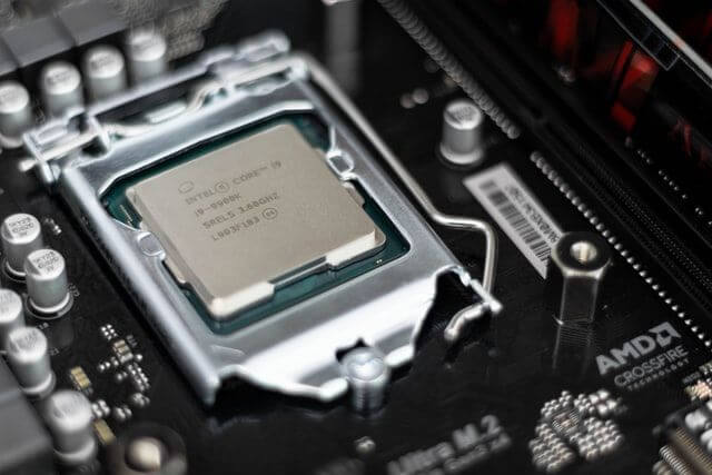 Intel Xeon W-2150B – главный компонент серверной сборки