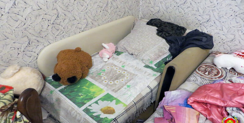 Жителя Бобруйска, который до смерти избил трехлетнюю дочь сожительницы, приговорили к пожизненному заключению
