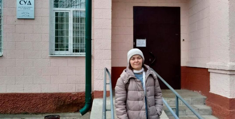 Бобруйской учительнице «с сине-желтыми ленточками» не продлили контракт