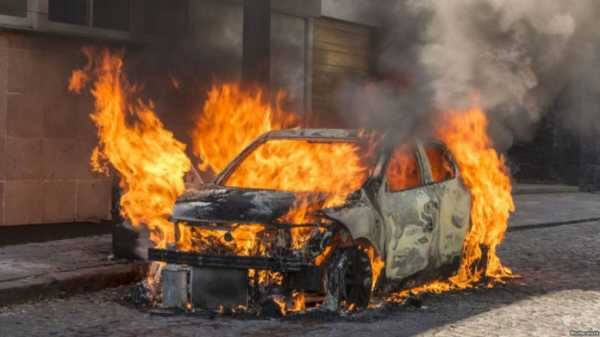 Четыре автомобиля горели в Могилеве, два из них, предположительно, по причине поджога