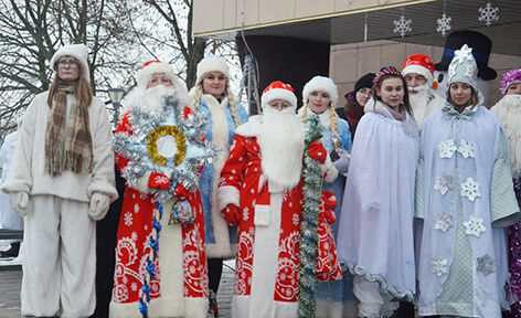 На Быховщине прошло шествие Дедов Морозов