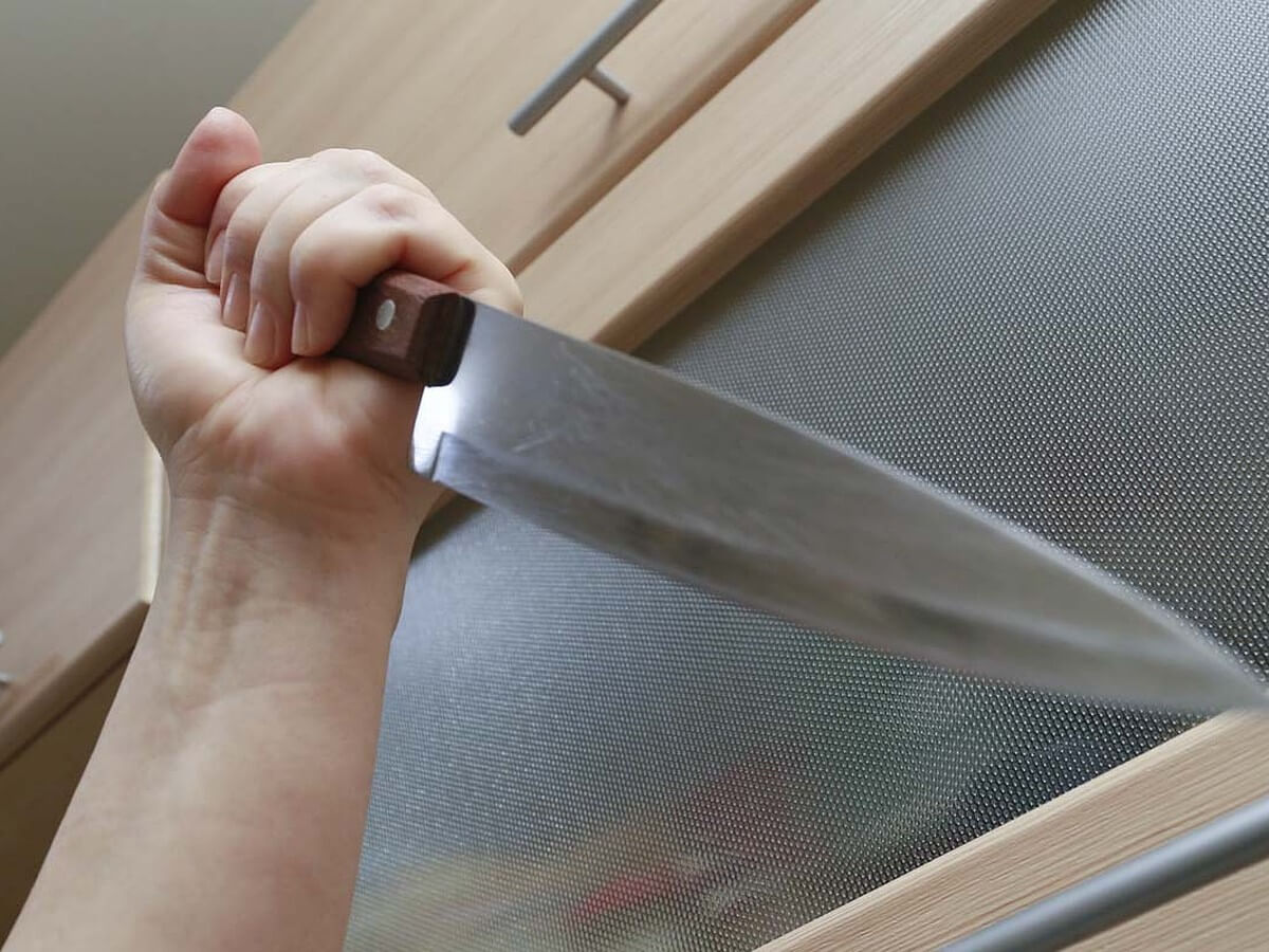 Жительница Могилевщины убила пьяного мужа одним ударом ножа