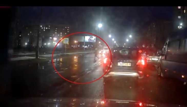 Водитель сбил женщину на пешеходном переходе по улице Мовчанского в Могилеве