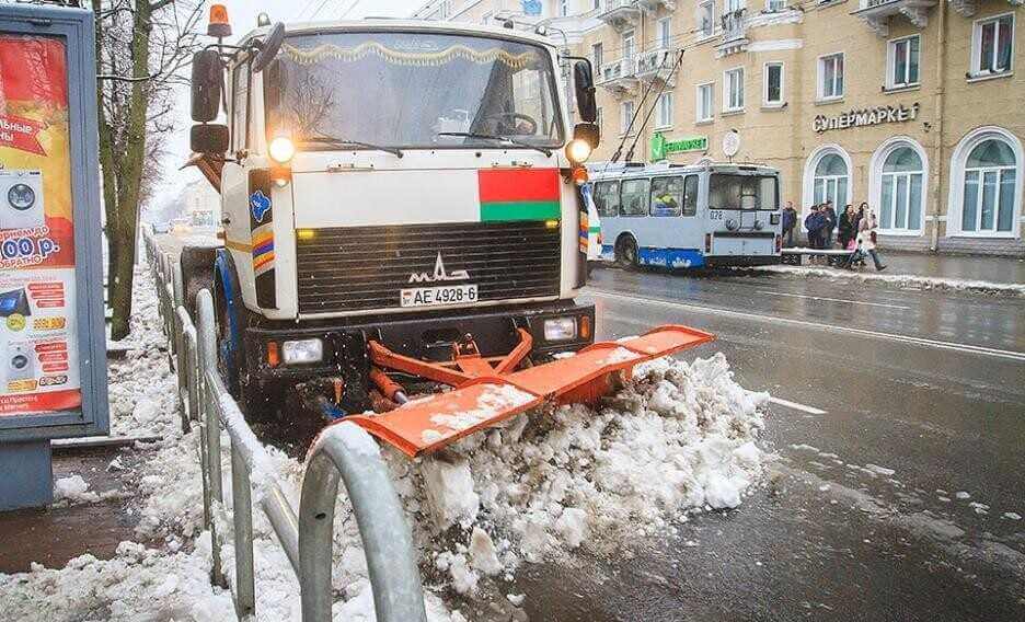 В Могилеве  работает 61 единица снегоуборочной техники