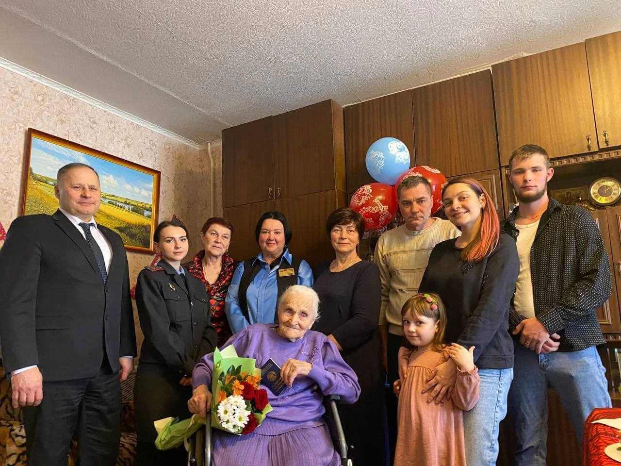 100-летняя могилевчанка Лидия Врублевская отмечает юбилей
