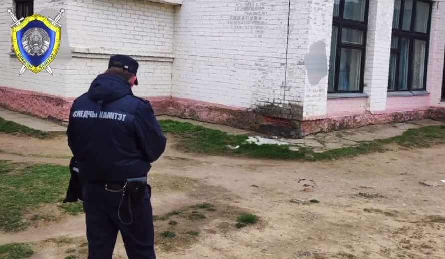 Новорожденная девочка оказалась на козырьке дома: следователи Могилева возбудили уголовное дело