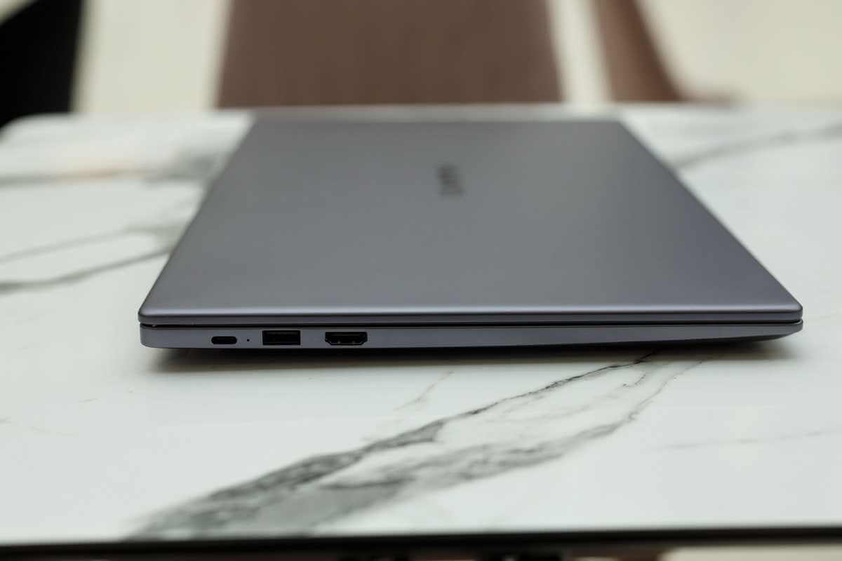Ноутбук huawei matebook d16 space gray. Подсветка на ноутбуке Huawei MATEBOOK d15 есть ли.