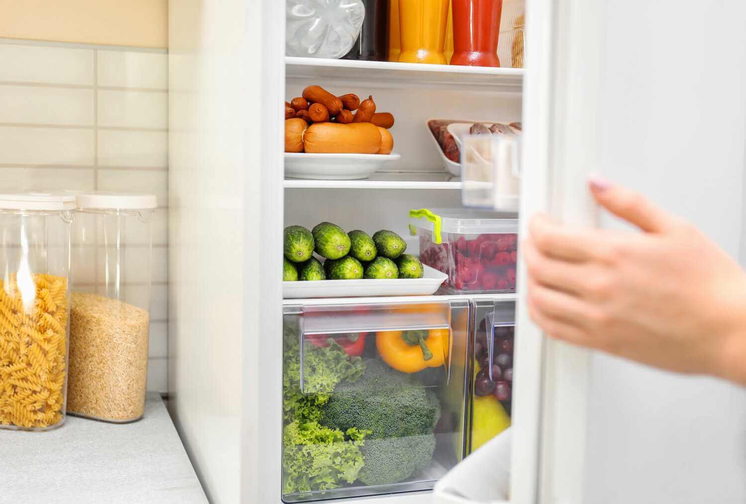 Как выбрать холодильник своими силами правильно?