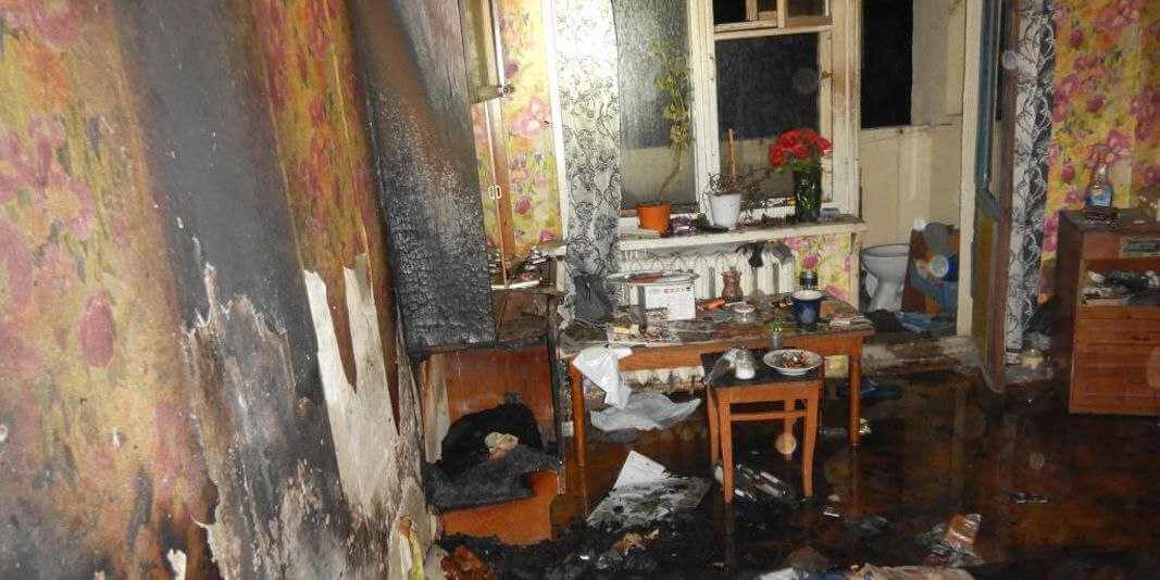 Ночью 12 апреля горела квартира в пятиэтажке по улице Орловского в Могилеве