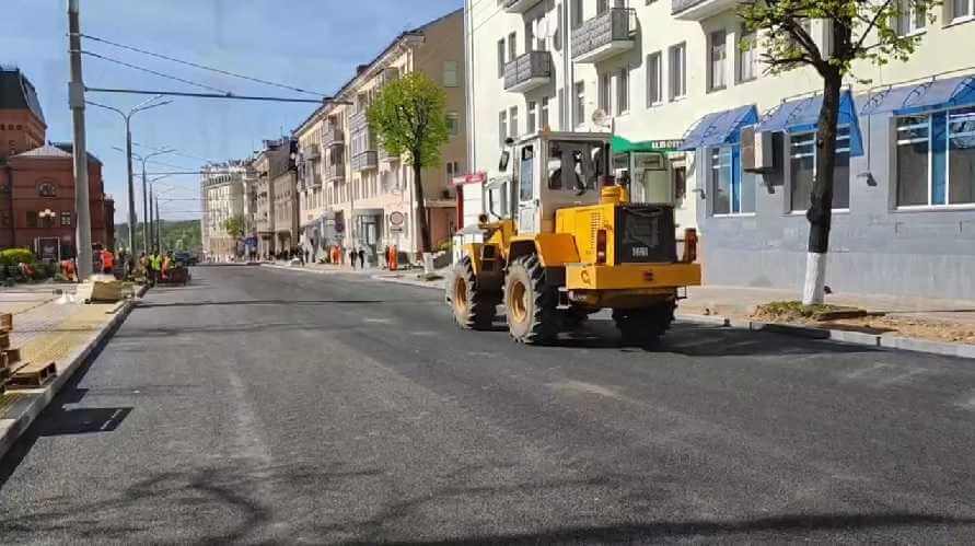 Капитальный ремонт улицы Комсомольской в Могилеве близится к завершению