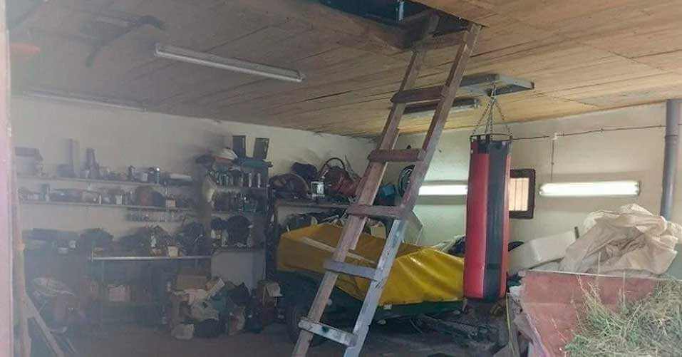 6-летний ребенок получил тяжелые травмы головы после падения с лестницы в гараже в Могилевском районе