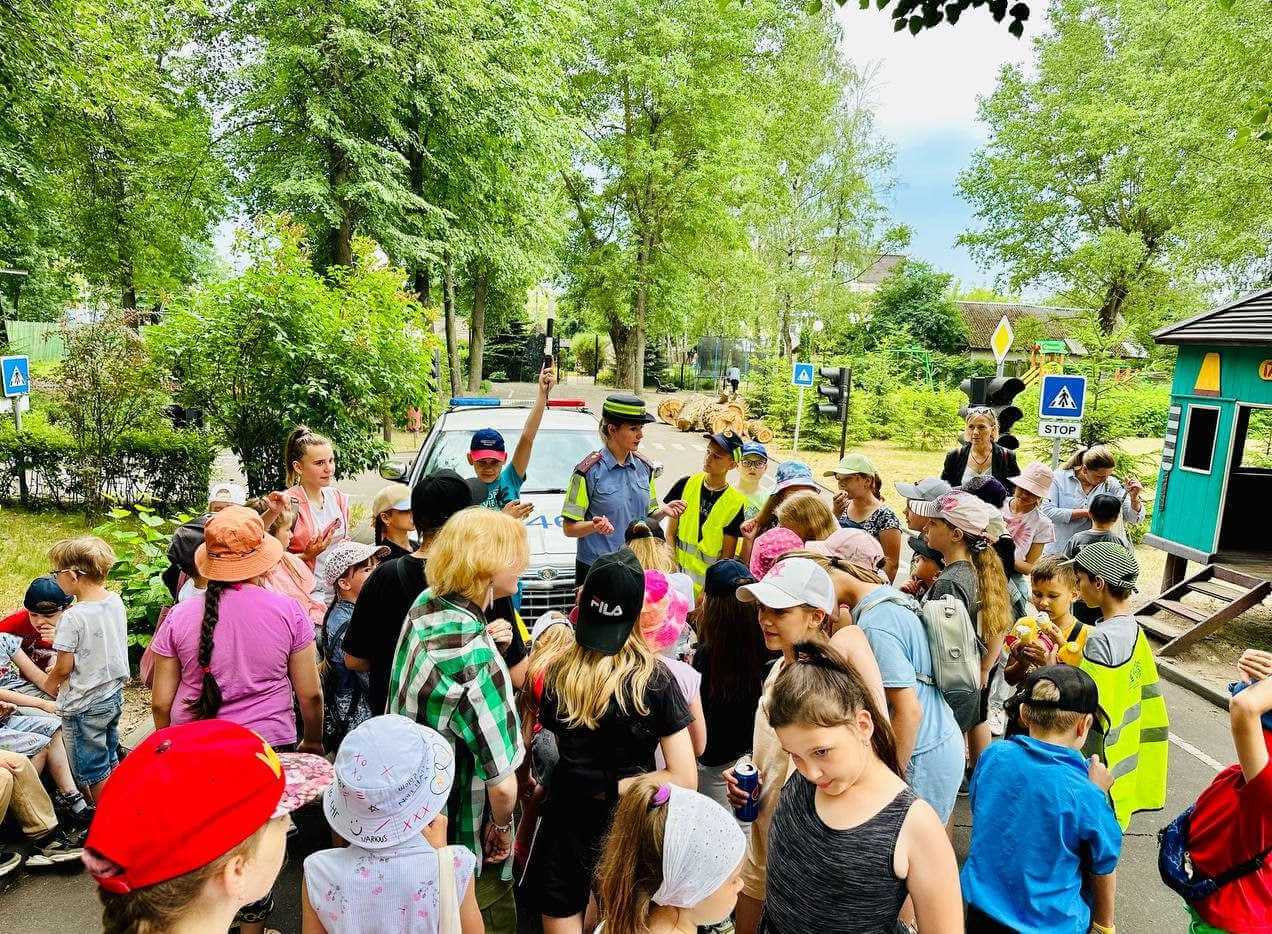 "За город без ДТП!": ГАИ Бобруйска проводит акции с детьми