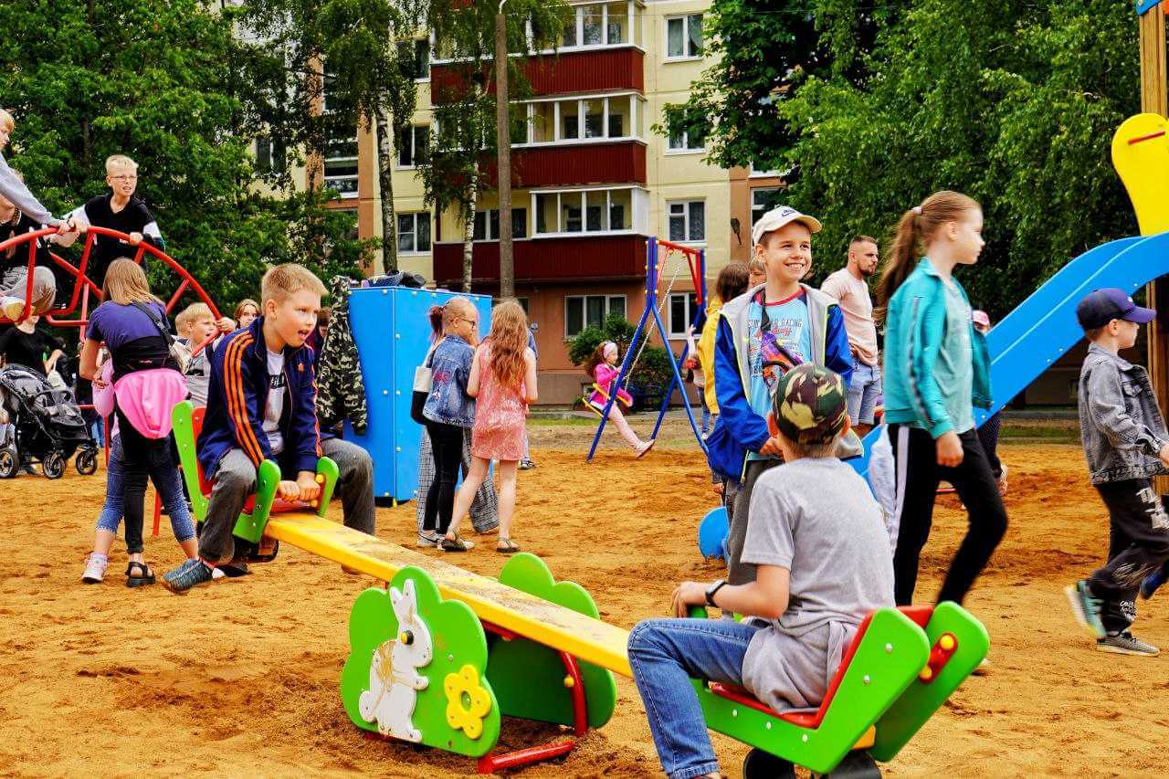 Новую детскую площадку открыли на Кутепова в Могилеве