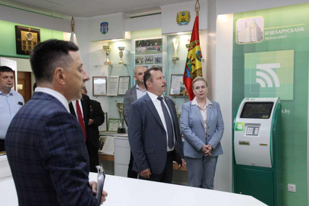 ОАО "Беларусбанк" в Могилеве открыл новую операционную службу и музей