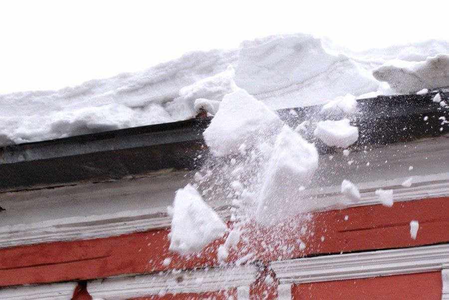 Осторожно! В Могилеве и Могилевской области возможен сход снега с крыш!