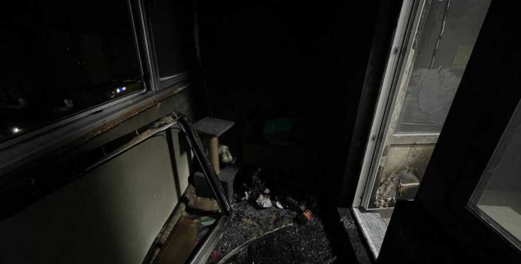 Из-за непотушенного окурка в Могилеве сгорел балкон на десятом этаже