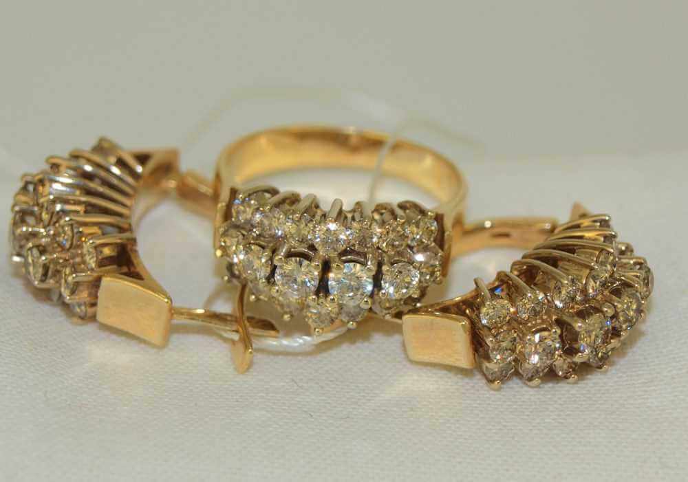 Золотое кольцо бу. Ломбард 585 583 zolota. Золотой комплект. Ломбард золота комплект. Современный золотой комплект.