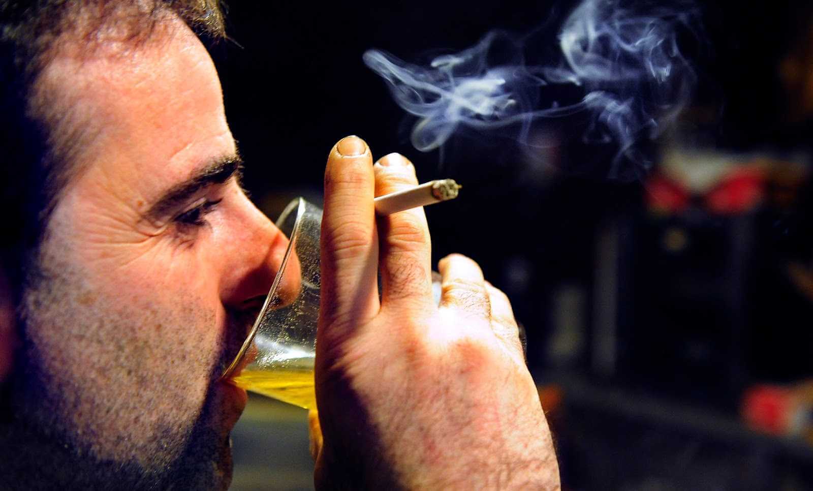 В Могилевской области курит почти 30% взрослых, зато около 16% вообще не пьют алкоголь