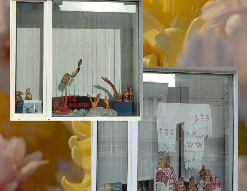 «Ремесло, рожденное с любовью»: выставка деревянной скульптуры открылась в окнах библиотеки им. К.Маркса