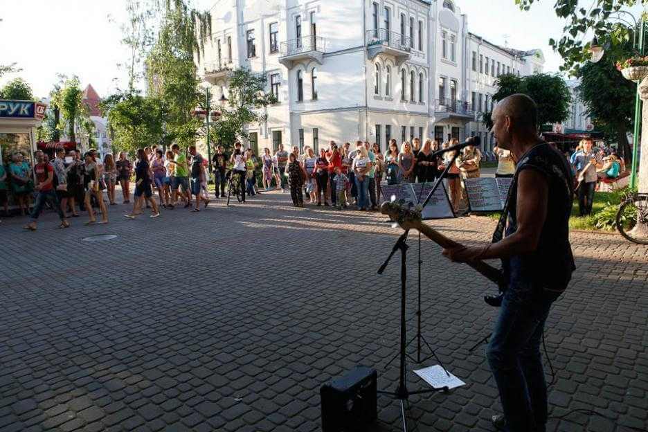 Творческий проект выходного дня «Музыка в городе» стартовал в Могилеве